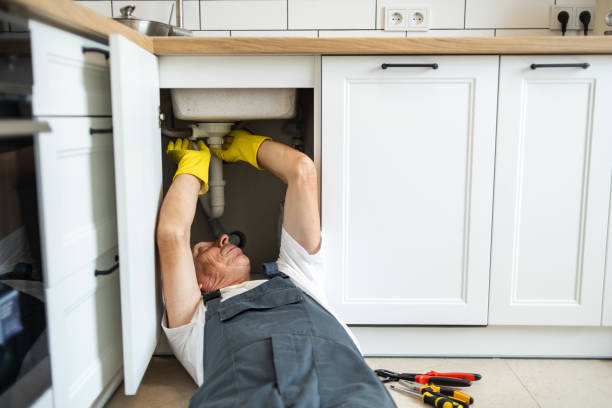 Best Emergency Plumber  in Salmon Creek, WA